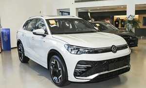 VGC 2026 <span class=keywords><strong>VW</strong></span> <span class=keywords><strong>Tiguan</strong></span> L Pro 380TSI 2WD <span class=keywords><strong>R</strong></span> <span class=keywords><strong>Line</strong></span> Smart Leader SUV Mediano, Stock al por Mayor - Product Image 2
