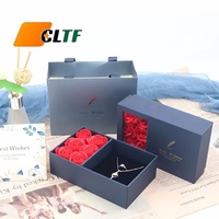 Kotak Perhiasan Mawar Awet Berisi 6 Bunga Mawar Sabun Abadi Kalung Cincin Anting Hadiah Natal Pernikahan Hari Valentine 2027