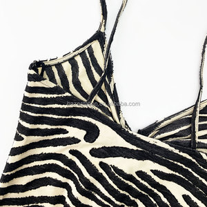 Abbigliamento di marca dalla cina all'ingrosso su misura sottile cinturino con scollo a v dettaglio a vita alta Modulare aderente Maxi abito <span class=keywords><strong>da</strong></span> donna - Product Image 3