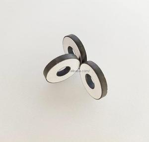 Cerámica Piezoeléctrica Económica con <span class=keywords><strong>Resonador</strong></span> de Alambre, Cristal de Media Luna a Bajo Precio - Product Image 1