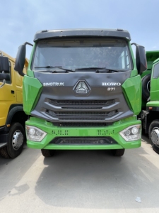 Camion benne en forme de U Sinotruk NX300 X3000 X5000 HOWO TX 371HP 6X4 30-40 tonnes 20m³ en promotion - Product Image 3