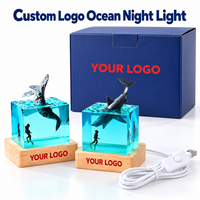 Lampe de nuit en résine 3D personnalisée en forme de baleine océanique, micro-paysage créatif, lampe de table LED, décoration d'intérieur, ornement de bureau, cadeau d'anniversaire