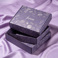 Cajas de Cartón Corrugado Ecológicas, Ligeras y Autoarmables, con Laminado Mate, Grabado en Relieve y Logotipo Personalizado para Marcas de Ropa