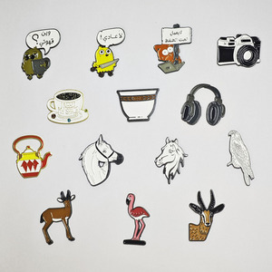 Insigne en métal des EAU en émail <span class=keywords><strong>animal</strong></span> personnalisé Offre Spéciale Royaume d'Arabie saoudite Autocollant pour téléphone portable - Product Image 6