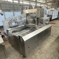 Machine automatique de sandwich de biscuit de confiture de crème d'usine