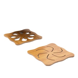 Sous-verre en bois de forme irrégulière, dessin animé, résistant à la chaleur, pour tasses et bols, idéal pour la cuisine - Product Image 5