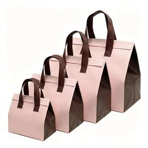 Sacs isothermes pliables et réutilisables en non-tissé, imprimés sur mesure, pour la vente en gros, idéaux pour les cafés à emporter et les boissons froides - Product Image 2