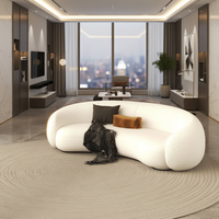 Modernes Luxus-Schlafsofa Dreisitzer Geschwungenes Design Umweltfreundlich Quadratisch Komfortabler Shearling-Stoff Holzbeine Apartment Schule