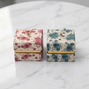 Hot Sale Custom <b>Floral</b> Flannel Jewelry <b>Box</b> Recyclable Heaven and Earth Cardboard Gift Packaging - Product Image 1