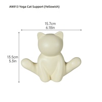 Statues de chatons en porcelaine couleur crème en gros, objets décoratifs doux pour l'ameublement de la maison, pour l'entrée de la nouvelle maison, le meuble ou le bureau