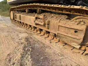 รถขุดไฮดรอลิกขนาดใหญ่ 49 ตัน ยี่ห้อจีน XCM-G รุ่น Xe490dk พร้อมเครื่องยนต์คัมมินส์ มอเตอร์ เกียร์บ็อกซ์ และลูกปืน สำหรับงานเหมือง ขาย - Product Image 4