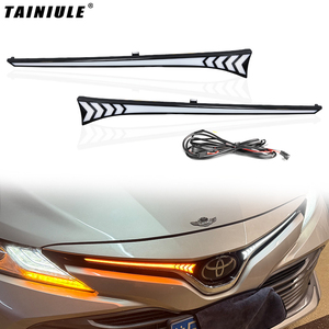 Modification spéciale de la lumière LED avant traversante, lumière de connexion de la calandre avant, lumière de circulation dynamique <span class=keywords><strong>pour</strong></span> Toyota Camry 2018-2019 - Product Image 1