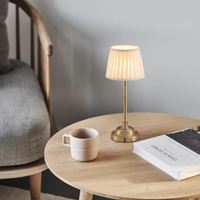 Lampe de bureau LED rechargeable à commande tactile, variateur d'intensité, abat-jour en métal et tissu, veilleuse, lampe de table sans fil pour salle à manger, restaurant, mariage