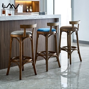 <span class=keywords><strong>Chaise</strong></span> <span class=keywords><strong>de</strong></span> <span class=keywords><strong>bar</strong></span> <span class=keywords><strong>de</strong></span> style industriel rétro américain avec dossier, tabouret rond en <span class=keywords><strong>bois</strong></span> courbé avec clous en cuivre, tabouret haut caractéristique - Product Image 4