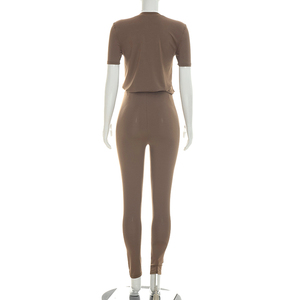 Viviblook D26ST129 Conjunto informal de verano para mujer, camiseta de manga corta con cuello redondo de color sólido, pantalones ajustados, conjunto de dos piezas - Product Image 5
