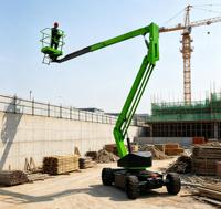 Plateforme élévatrice à flèche haute performance avec structure de bras renforcée, surface antidérapante et utilisation sécurisée