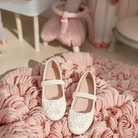 Nouvelles Chaussures de Princesse en Cuir Blanc Tendance et Élégantes pour la Marche, avec Papillon, Prix de Gros