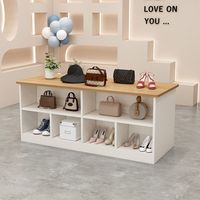 Luxuriöser Schuh- und Taschen-Präsentationsschrank, Modische Schuh- und Handtaschen-Vitrine, Glas-Verkaufsregal für Boutiquen