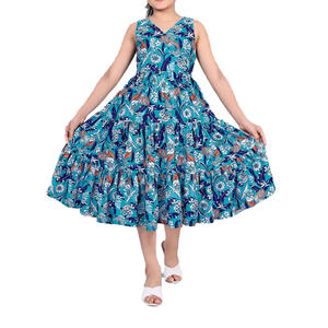 Robe pour filles Misty Rose, coupe confortable, tissu respirant, design élégant et forme décontractée pour les jeux et les sorties - Product Image 4