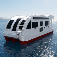 Maison flottante remorquable compacte avec chambre, salle de bain, cuisine, évier, cuisinière et table à manger pour le tourisme et les centres de villégiature