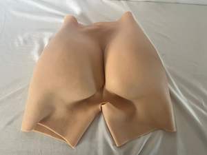 Women's Silicone Buttocks <strong>Leggings</strong> Fake Hip Lift Panty with Butt Shaper Butt Lift Pads Control Underwear for <strong>Shapely</strong> Figure - Product Image 2