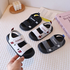 Sandales de sécurité antidérapantes pour garçons à la mode et légères à bout ouvert pour enfants nouvellement conçues - Product Image 3