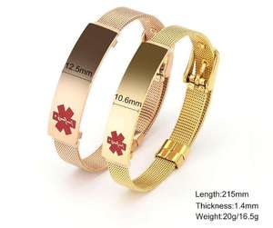 Pulsera de Advertencia Médica Personalizable con Símbolos Médicos Rojos, Chapada en Oro de 18K, de Acero Inoxidable Ajustable - Product Image 1