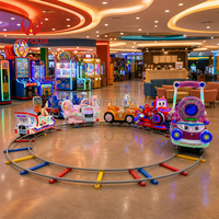 Train électrique amovible pour enfants, équipement d'amusement à 5 places pour centre commercial, place publique, divertissement familial en plein air