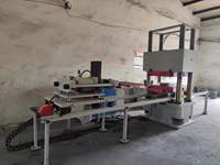 Máquina de Ensayo Universal de Compresión y Corte Jinan Xinguang de 10000 kN, Protección IP55, Potencia de 15 kW, 1 Año de Garantía de Calidad