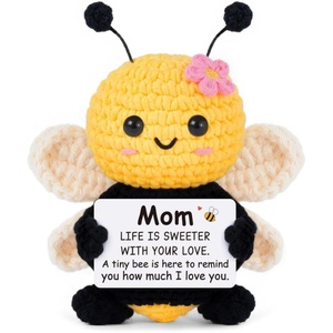 Cadeau de soutien émotionnel en crochet pour la fête des mères, anniversaire, pour maman, nouvelle maman, future maman, adorable abeille en crochet faite à la main - Product Image 6