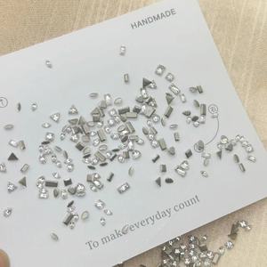 100ชิ้นเครื่องประดับเล็บ3D ที่มีคุณภาพสูง5A แวววาวมากกลับด้านแบนเพทายมินิคริสตัลเรซินสีขาว<span class=keywords><strong>3</strong></span>มม. Seiko สูง - Product Image 4