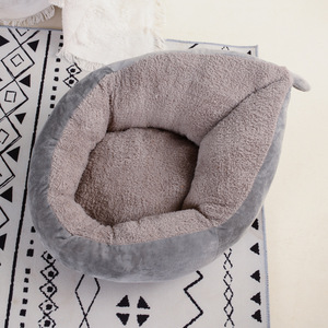 Non-slip Warm Soft Cute Luxury <strong>Dogs</strong> Winter Accessories <strong>Beds</strong> Cat <strong>Beds</strong> for Indoor Cats - Product Image 4