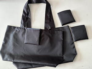 กระเป๋าช้อปปิ้งพับได้แบบกำหนดเองได้  วัสดุโพลีเอสเตอร์รีไซเคิล น้ำหนักเบา ทนทาน  สำหรับโฆษณาส่งเสริมการขาย  คุณภาพสูง เป็นมิตรกับสิ่งแวดล้อม  สำหรับทุกเพศ - Product Image 5