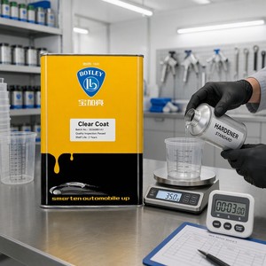 Capa Superior Acrílica 2K Mate Transparente con Acabado Satinado Antideslumbrante, Resistente a los Rayos UV, en Aerosol, para Pintura Personalizada <span class=keywords><strong>de</strong></span> Autos y Motocicletas - Product Image 3
