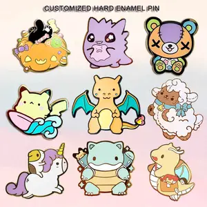 Grosir Jepang lucu Glitter Anime kartun pakaian Pin lencana personalisasi pemintal khusus Pin logam keras Enamel Pin