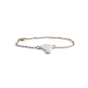 Pulsera de Joyería de Lujo con Logotipo Personalizado de la Mejor Calidad, Pulsera de Diseño Exquisito y Elegante Favorita de las Damas - Product Image 2