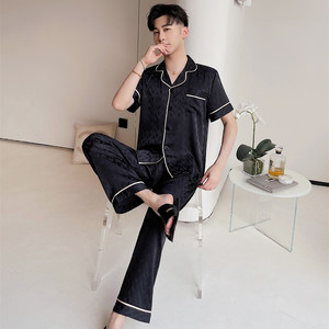 Usine <span class=keywords><strong>en</strong></span> gros hommes vêtements de nuit été nouveaux hommes glace <span class=keywords><strong>soie</strong></span> trois pièces ensembles couleur Pure Jacquard luxe à manches courtes pyjamas - Product Image 3