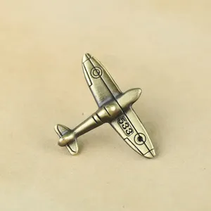 Broche de esmalte para aviação, metal personalizado 3d esmalte dourado aviador airbus asas de lapela