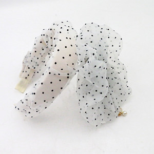 Vente directe usine – Dernières créations coréennes : Bandeaux et chouchous volumineux en perles et cristaux pour bébés et filles - Product Image 4