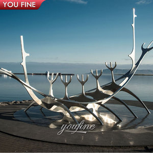 Statue <span class=keywords><strong>de</strong></span> bateau viking en acier inoxydable moderne The Sun Voyager - Product Image 5
