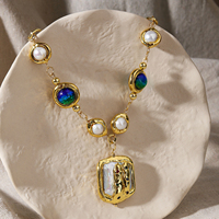Collier long élégant avec chaîne ovale, perles naturelles d'eau douce et nacre, idéal pour les soirées, cadeau pour femmes