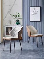 Maßgefertigte Möbel Leder Küche Esszimmer Metallbein Retro Braun Grau Esszimmerstühle