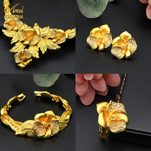 Dubai 24K <span class=keywords><strong>Gold</strong></span> Schmuck Afrikanisches Brautschmuck-<span class=keywords><strong>Set</strong></span> <span class=keywords><strong>Saudi</strong></span>-Arabische Damen Halskette Armband Ohrringe Ring Vierteiliges <span class=keywords><strong>Set</strong></span> - Product Image 3