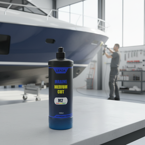 Composé de polissage moyen M2 Marine pour bateaux et yachts en fibre de verre, élimine les rayures, l'oxydation et les marques de tourbillons - Product Image 2