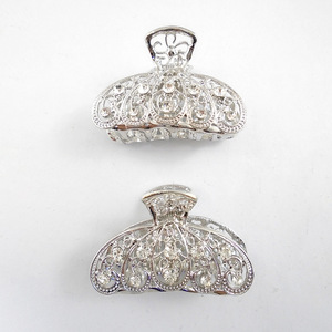 European and American style retro rhinestone butterfly hair <b>clip</b>, fashionable hollowed-out high-end and cute <b>bow</b> hair <b>clip</b> - Product Image 1