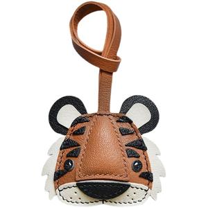 Porte-clés en cuir véritable de luxe personnalisé Zenos, forme irrégulière, pendentif tigre, pour accessoires de voiture et de sac à main - Product Image 2