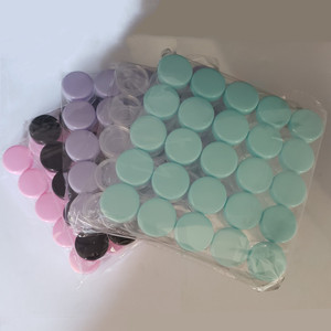 Contenedor redondo de plástico para cosméticos, bote pequeño de plástico colorido con bolsa OPP, 3g, 5g - Product Image 1
