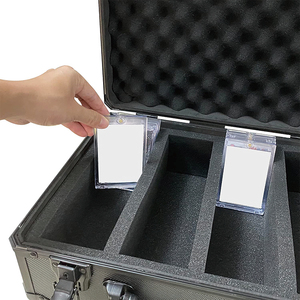 Étui de transport pour dalle de cartes graduées Stockage fendu Convient aux dalles graduées <span class=keywords><strong>PSA</strong></span>/BGS/FGS/SGC Étui de collection Sports/Trading pour MTG - Product Image 4
