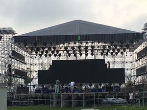 เวทีโค้งพกพาคุณภาพสูง โครงสร้างอลูมิเนียม สำหรับแสดงคอนเสิร์ต มีจำหน่าย - Product Image 6