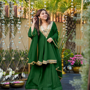 <b>Green</b> <b>Silk</b> Ethnic Shawl With Mirror Work And Rhinestone Embellishment Traditional Indian Pakistani Women's Wear - Product Image 1